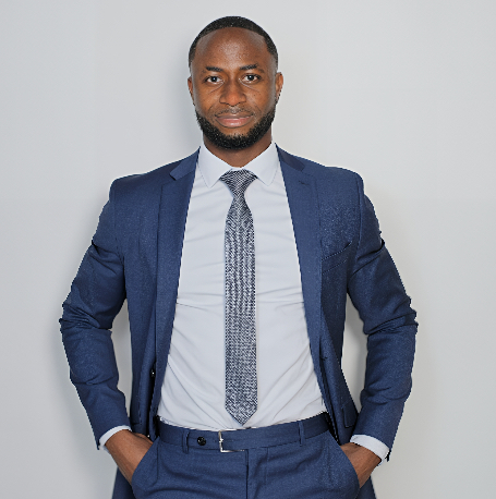 Oluwatoyin Akadiri, Data Analyst